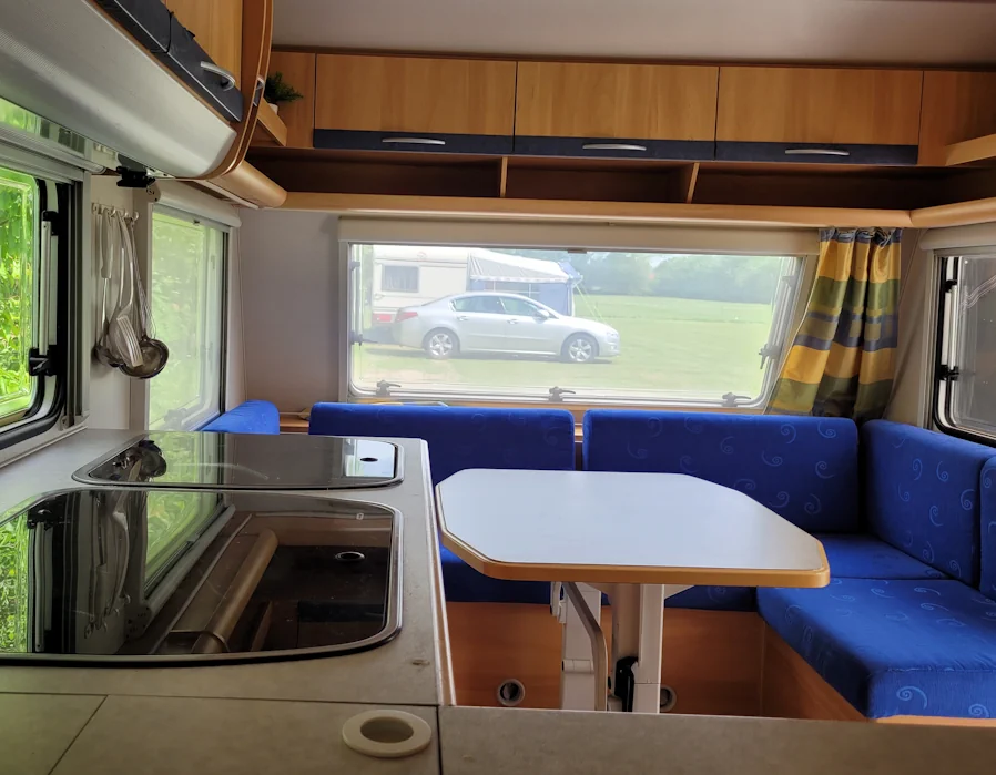 Camping Boerdam - Huur-caravan binnenzijde