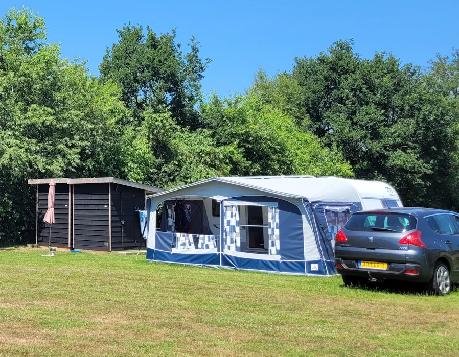 Camping Boerdam - Comfort met privé sanitair plaats